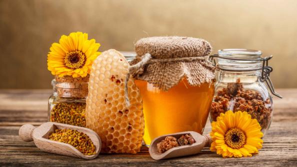 راهنمای خرید عسل چند گیاه با کیفیت بالا